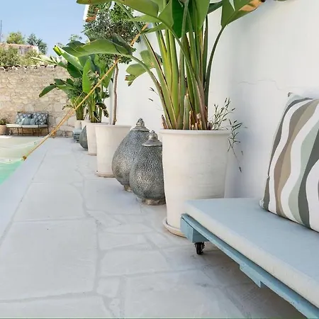 Casa Indy Phasoula